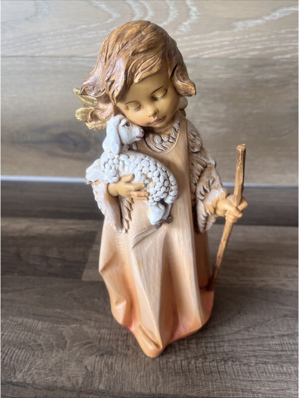 Vintage 1988 Fontanini 8” Angel Holding Lamb Signed #562 Made in Italy
